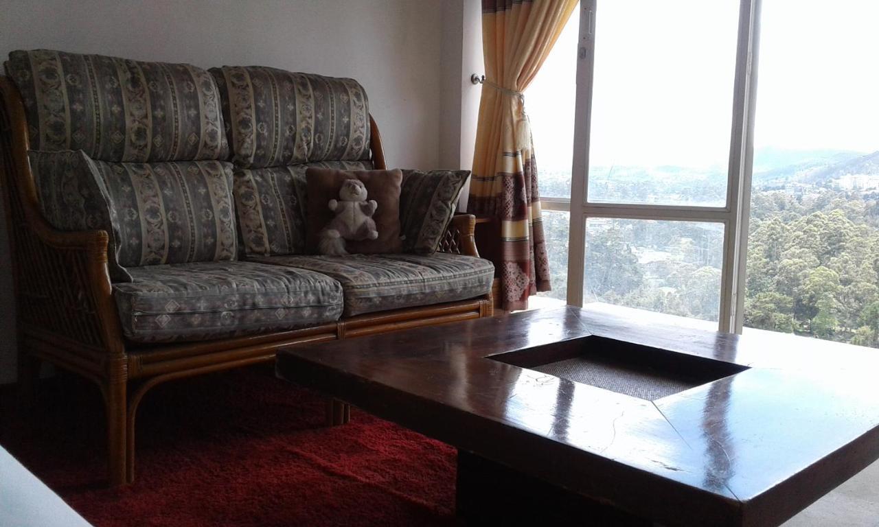 Woods Hut Apartment Нувара Елия Екстериор снимка
